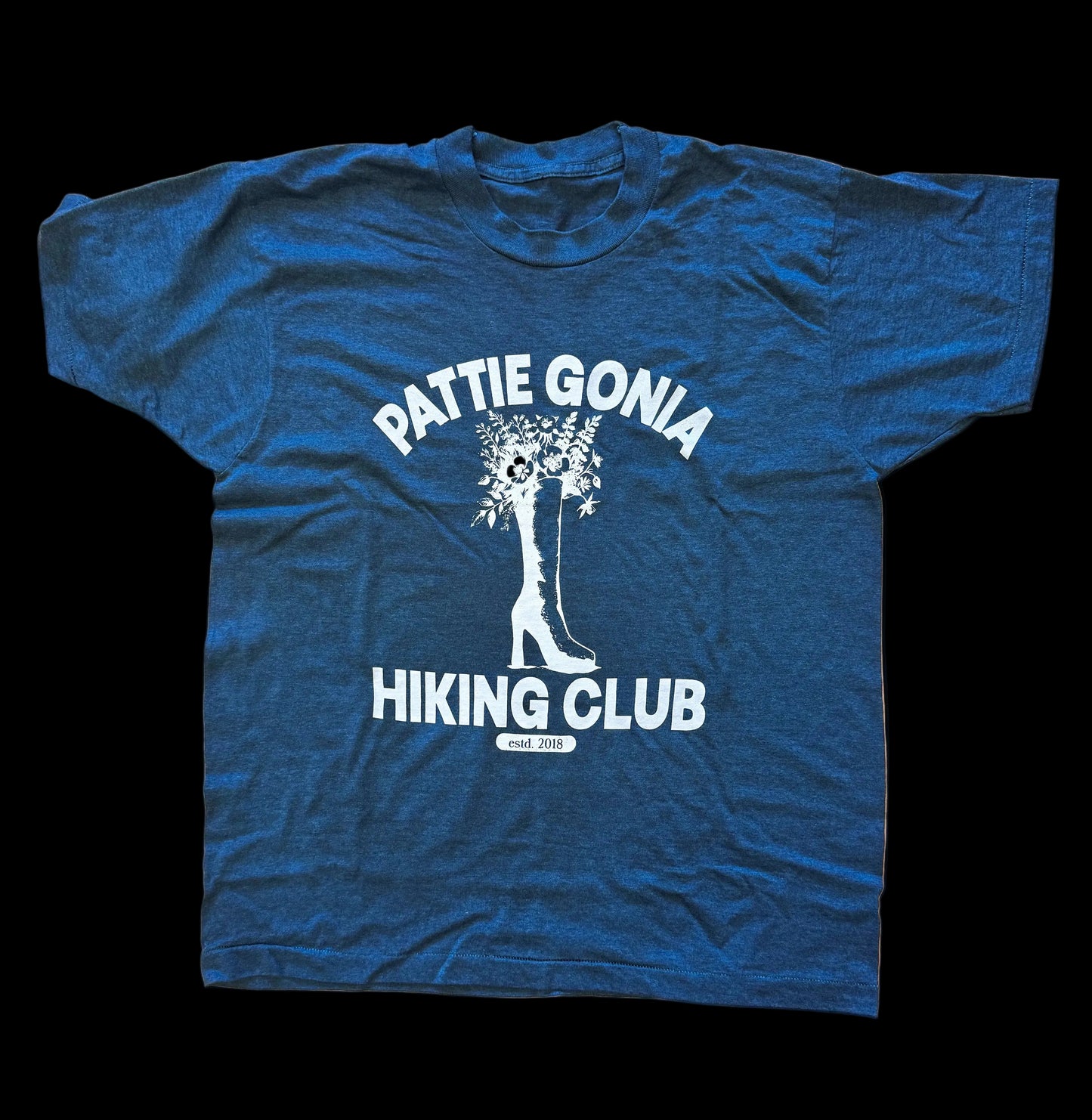 Pattie Gonia Hiking Club VINTAGE DEADSTOCK - Cream Print