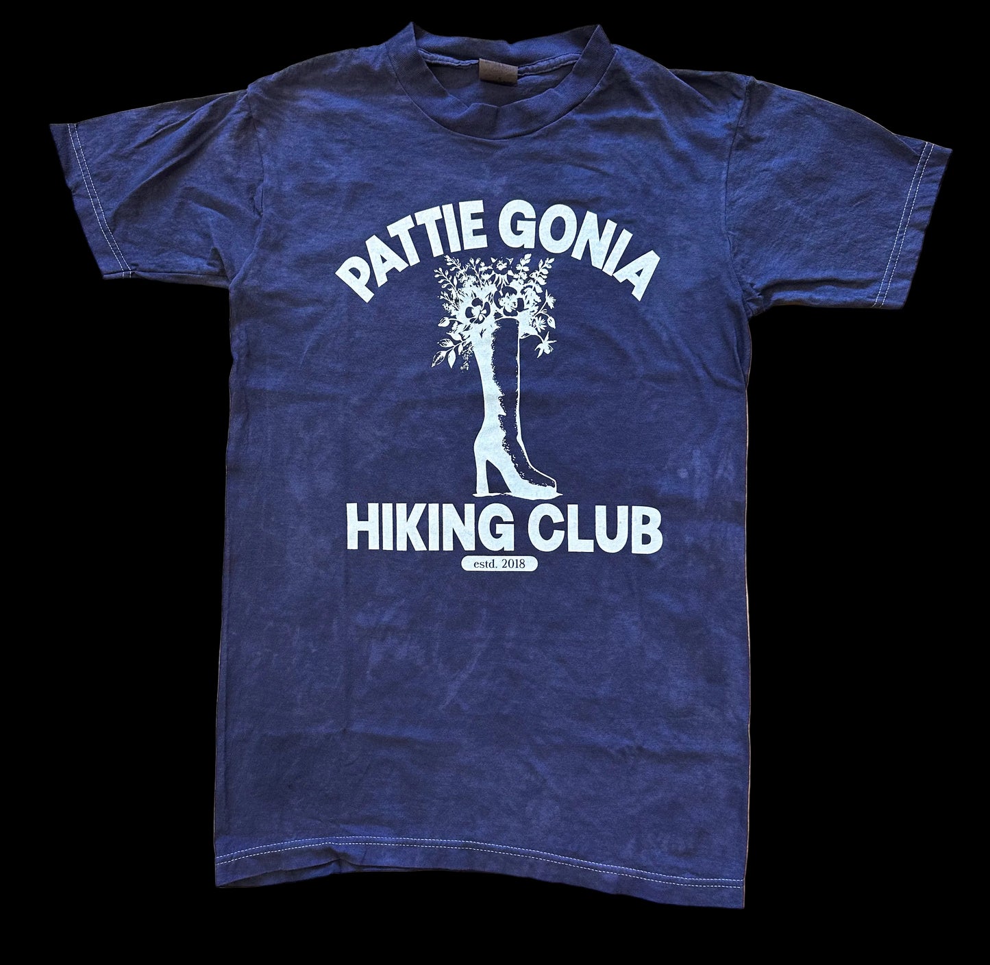 Pattie Gonia Hiking Club VINTAGE DEADSTOCK - Cream Print