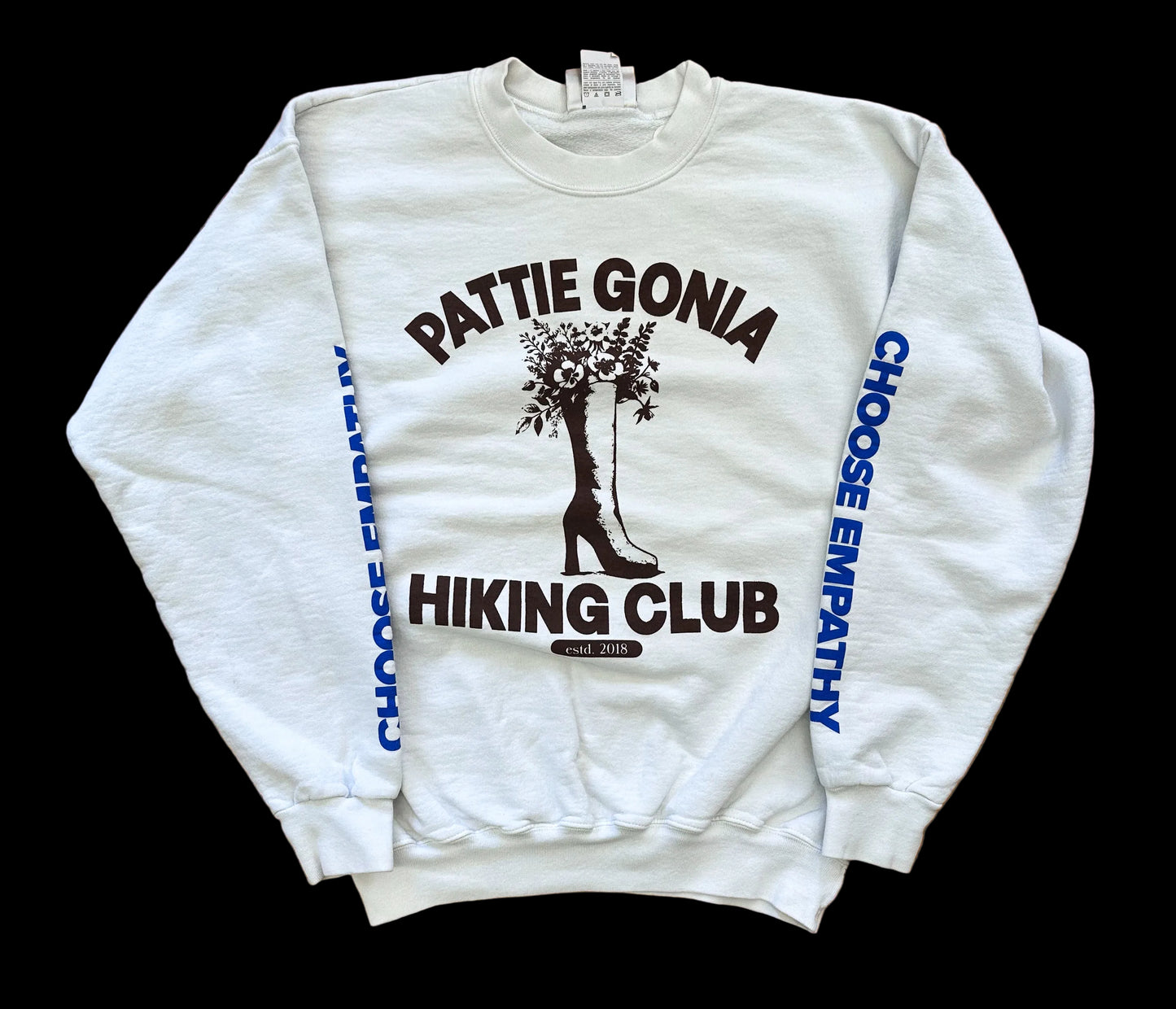 Pattie Gonia Hiking Club Crewneck - Brown Print